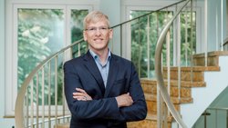 Wechselt aus aus der Bankenwelt in die Versicherungsbranche: Jan Schüpbach.