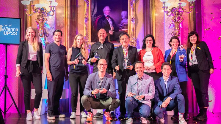 Mehr als 500 Teilnehmende aus der Versicherungswelt kamen zu den #MOI2023 INSURY AWARDS nach Wien.