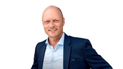 Glaubt an wertbasierte Führung und daran, dass eine gute Unternehmenskultur die Grundlage für Erfolg ist: Thomas Brunner, Generalagent Swiss Life in Stans.