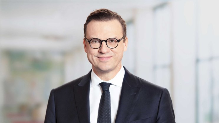 Le PDG de Swiss Life, Patrick Frost, est classé premier parmi les assureurs suisses cités dans le classement des PDG de la société de conseil Obermatt.