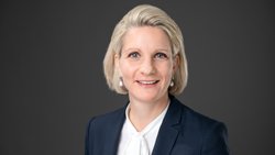 Die Position als Generalsekretärin der Helvetia Gruppe übernahm Barbara Bolliger im Juli 2019.