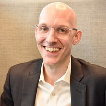 Er legt allen Assetmanagern bei Versicherungsgesellschaften und Pensionskassen die Lektüre der Bessembinder-Studien nahe: Sebastian Lewis, Global Senior Strategist von Vanguard.
