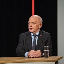 «Je n'ai rien caché, mais je n'ai informé qu'oralement. Je referais exactement la même chose»: Ueli Maurer, ancien conseiller fédéral.