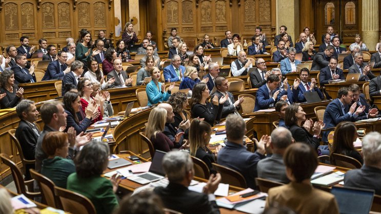 Während der Frühjahrsession 2023 beraten die Eigenössischen Räte diverse Geschäfte mit Bezug zur Versicherungswirtschaft.