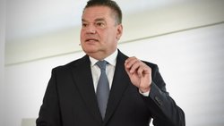 Nachhaltigkeit und Impact Investing wird auch weiterhin durch Allianz Global Investors konsequent verfolgt: «Unseren langfristigen Ansatz werden wir nicht einfach über Bord werfen», betont CEO Tobias Pross.