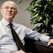 Mario Greco, Group-CEO von Zurich, äussert sich zur geopolitischen Lage, Innovation und sozialen Verantwortung.